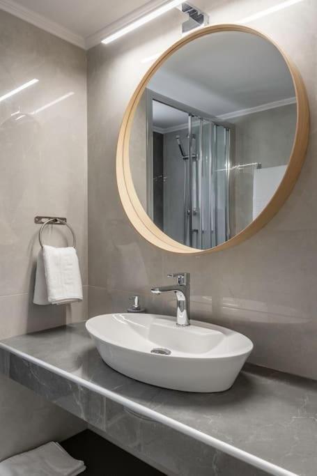 Alimos Sun-Filled Apartment Αθήνα Εξωτερικό φωτογραφία