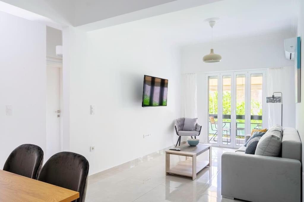 Alimos Sun-Filled Apartment Αθήνα Εξωτερικό φωτογραφία